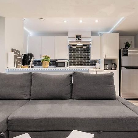 Apartament Cozy Nest Basement Unit Hamilton Zewnętrze zdjęcie