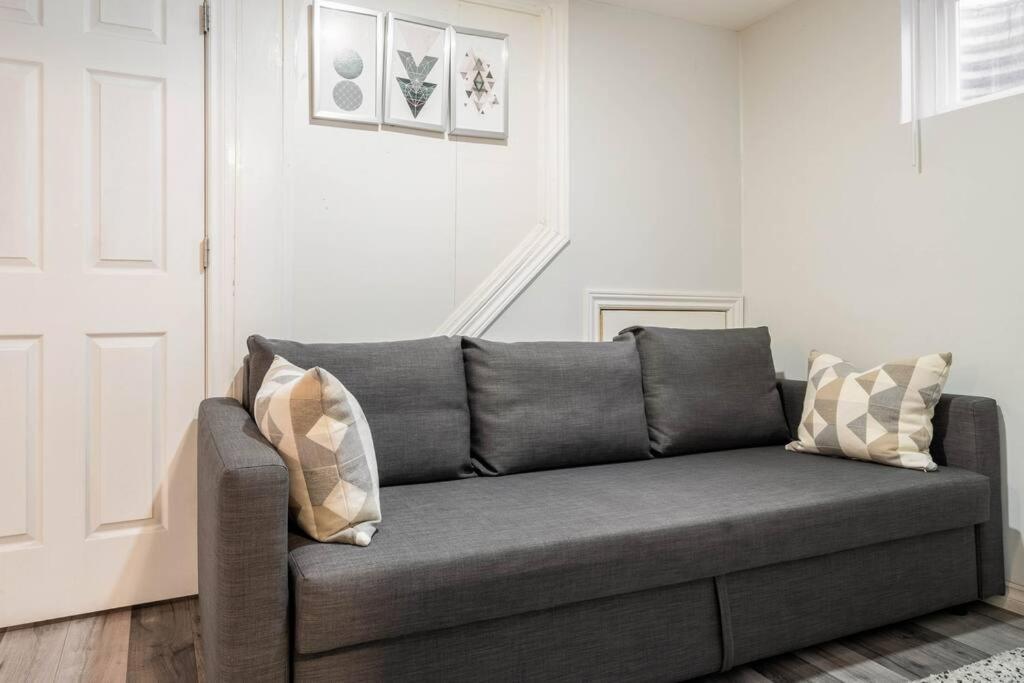 Apartament Cozy Nest Basement Unit Hamilton Zewnętrze zdjęcie