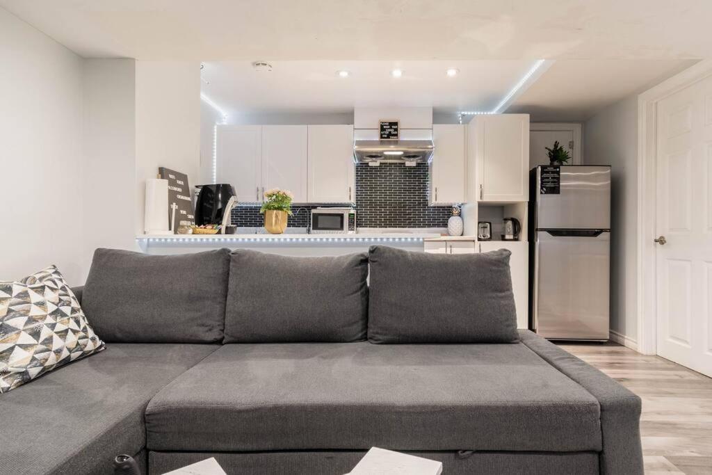 Apartament Cozy Nest Basement Unit Hamilton Zewnętrze zdjęcie