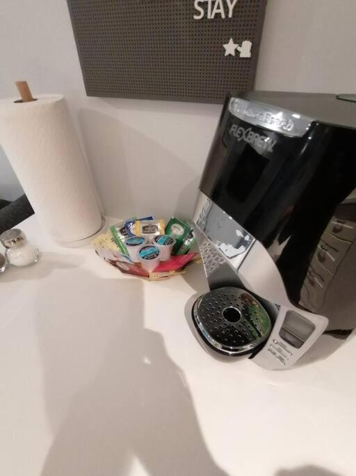 Apartament Cozy Nest Basement Unit Hamilton Zewnętrze zdjęcie